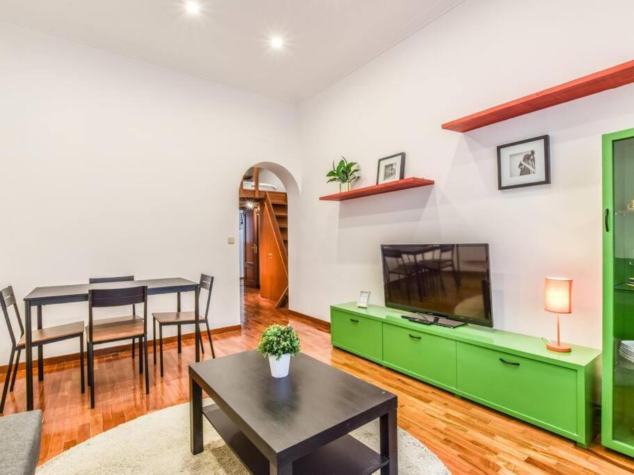 马德里Apartamento Puente De Segovia公寓 外观 照片